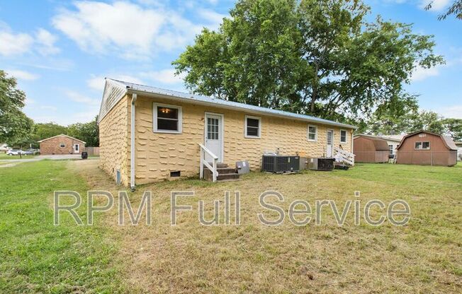 105 HUBERT DR