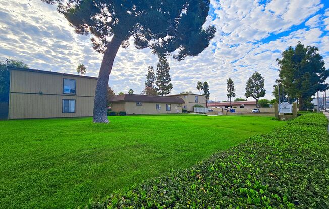 Crestwood Apartments!