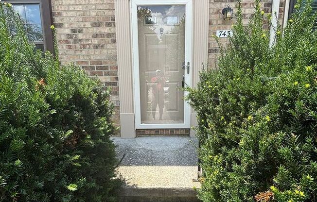 743 WILTON FARM DR