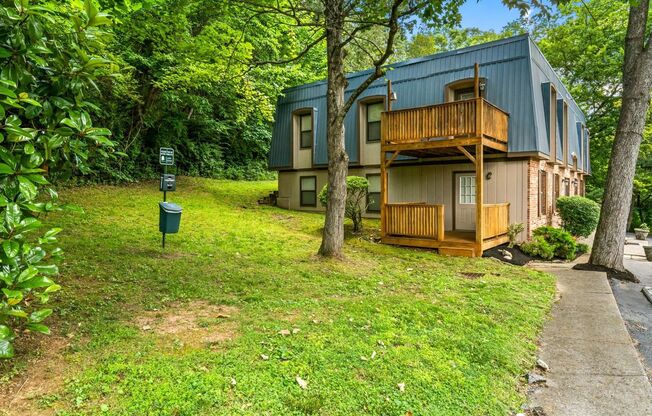 4121 WHISTLERS WAY