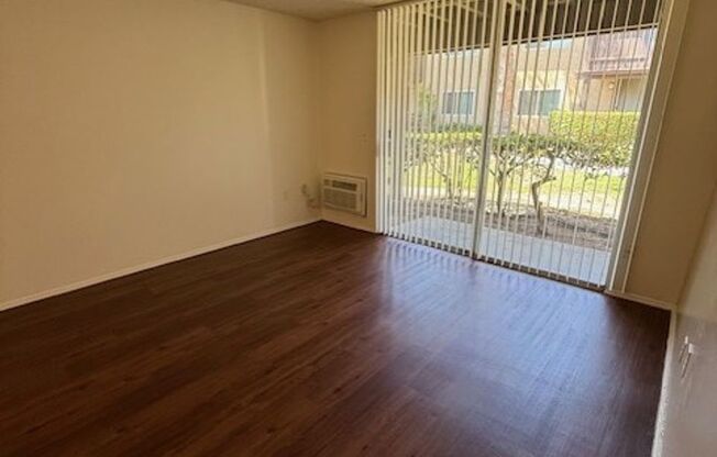 1 bed, 1 bath, 716 sqft, $2,100, Unit P002