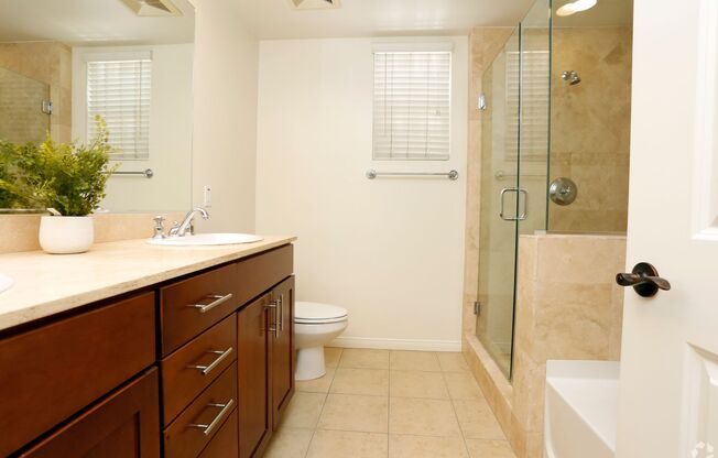 2 beds, 2 baths, 1,292 sqft, $3,195, Unit 206