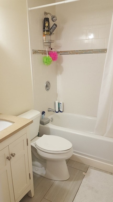 Studio, 1 bath, 500 sqft, $2,500, Unit 808
