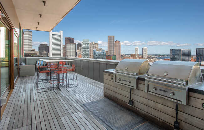 Rooftop Terrace with Grilling Area