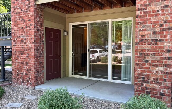 3 beds, 2 baths, $2,100, Unit UNIT 4101