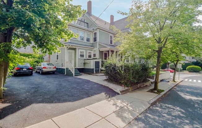 Studio, 1 bath, 290 sqft, $2,175, Unit 1