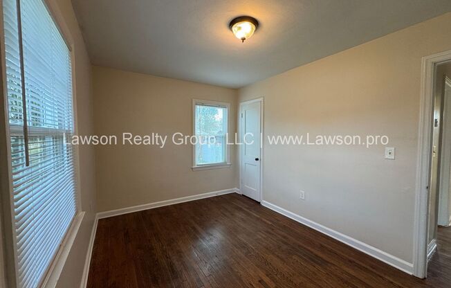 3 beds, 1 bath, $1,395