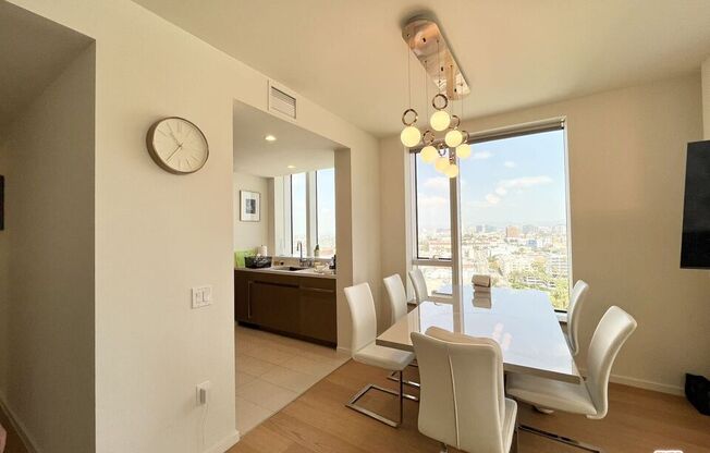 2 beds, 2 baths, 1,365 sqft, $4,900, Unit 1808