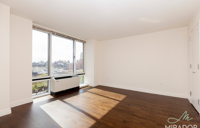 2 beds, 2 baths, $9,300, Unit 1711