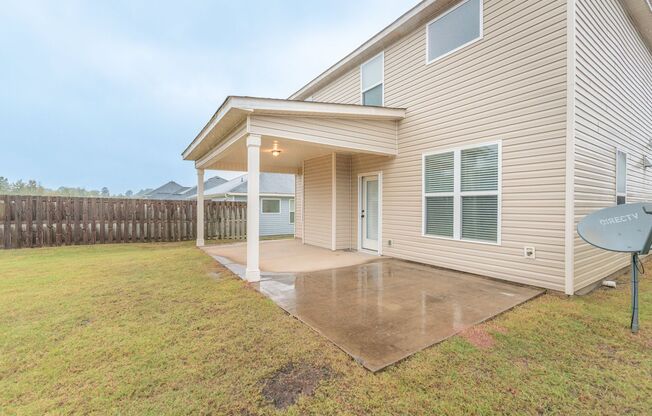 Beautiful and spacious 2 Story in Summerton Village!   ***THANKSGIVING SPECIAL!!***