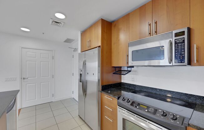 1 bed, 1 bath, $2,000, Unit # 3503