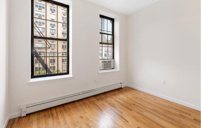 340 E 86 ST