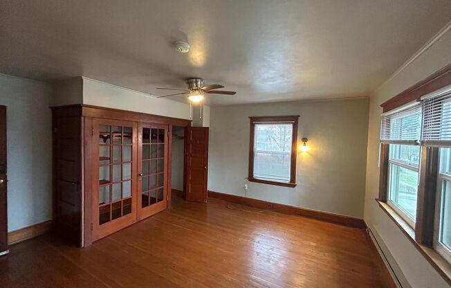 2006 West 3rd Avenue!