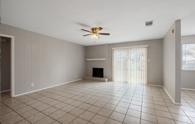 4 Bedroom, 2 Bath Home in Round Rock w/ Short Commute to IH-35