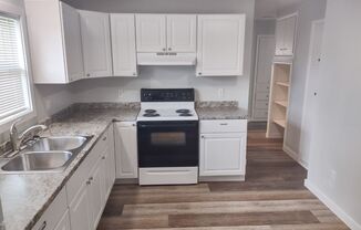 2 beds, 1 bath, $1,795