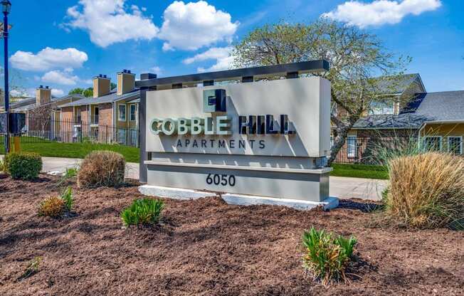 Cobble Hill Apartments in Fort Worth, Texas Monument Sign