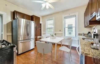110 HOWLAND ST