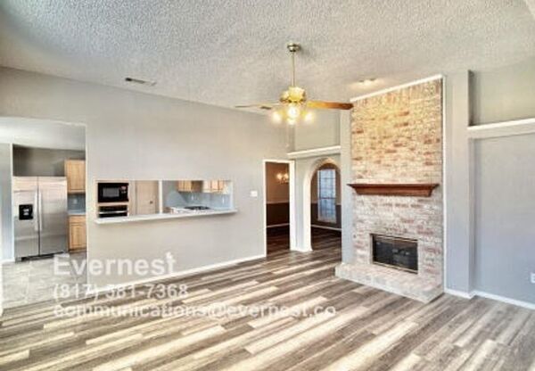 1608 WILLOW CRK