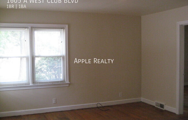 1605 A W CLUB BLVD