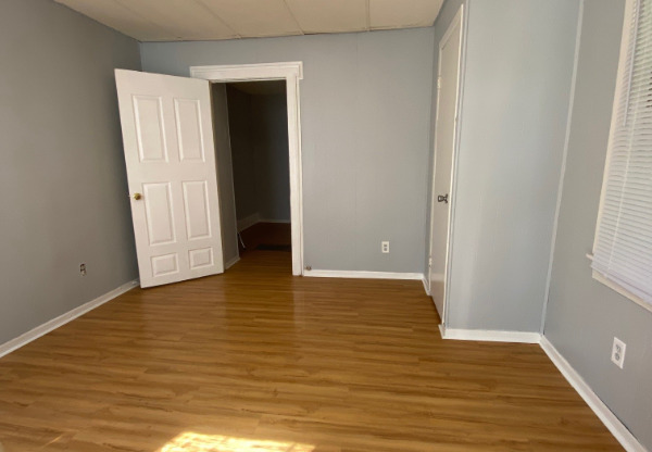 1202 PARK WILD AVE