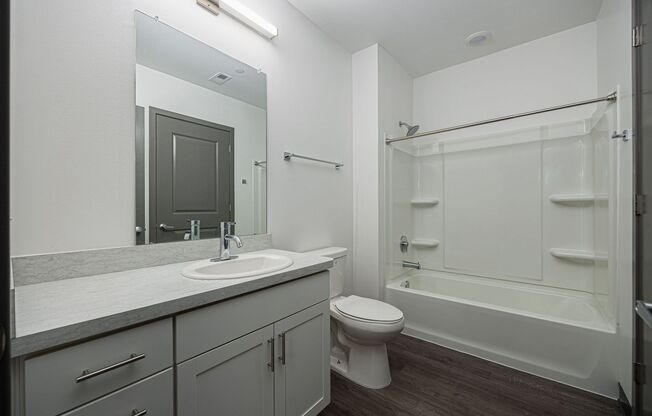 2 beds, 2 baths, 982 sqft, $1,700, Unit 804
