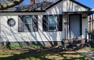 1702 WINFIELD