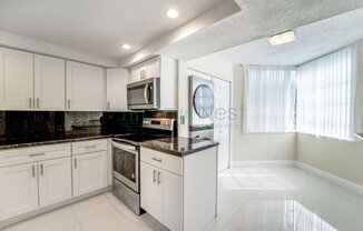 3 beds, 2 baths, 1,170 sqft, $2,500, Unit 106
