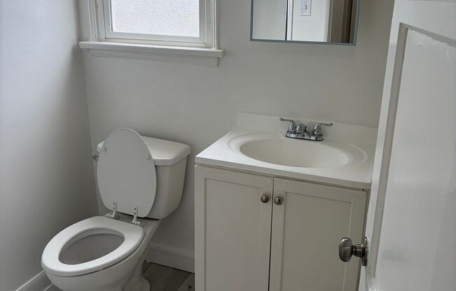 1 bed, 1 bath, 650 sqft, $1,795, Unit 5920-6