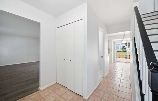 4/2.5 Colonial
