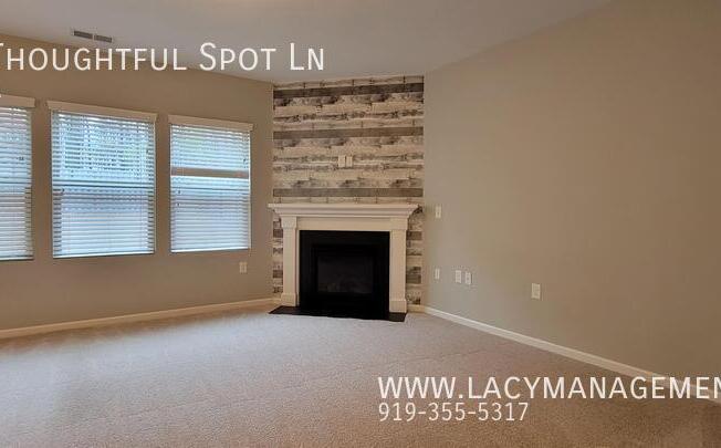 1004 THOUGHTFUL SPOT LN