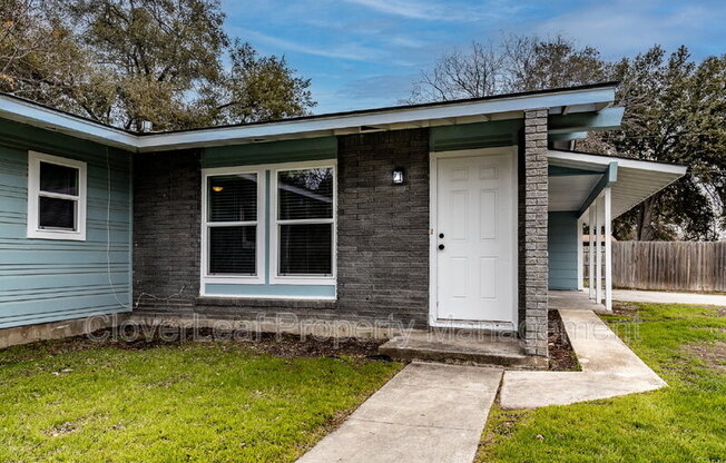 1002 SUMNER DR