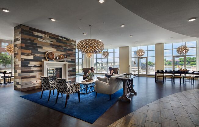1 bed, 1 bath, 1,098 sqft, $3,050, Unit 811 (Penthouse)