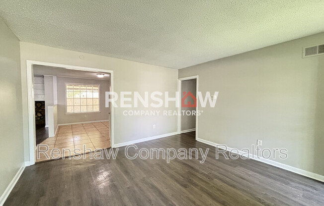 3757 VOLTAIRE AVE