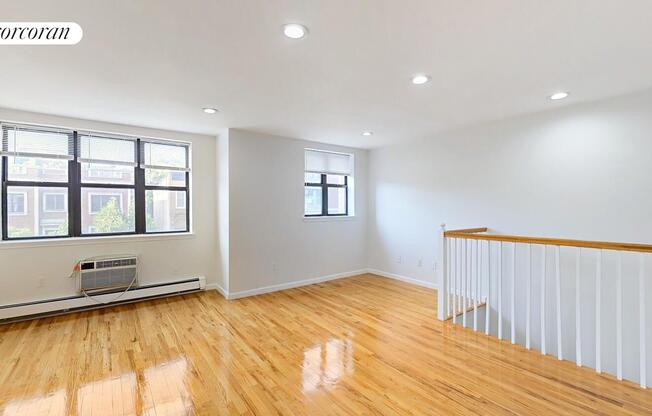 107 PULASKI ST
