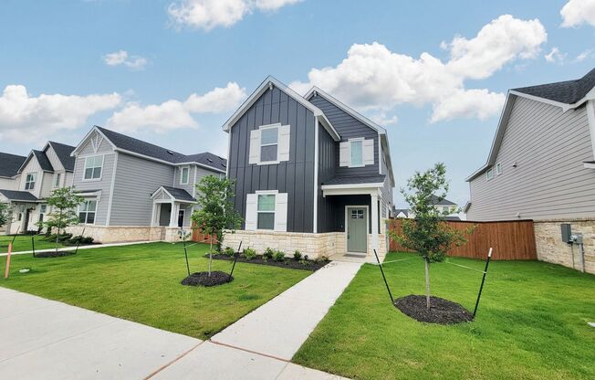 Spacious 4/BR 2.5/BA Retreat with Fenced Yard and Smart Features