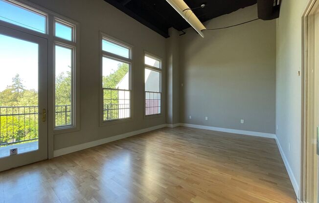 41 East Main St. Apartment