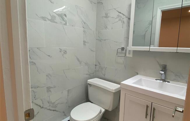 116 BAY RDG AVE