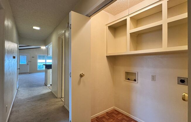 2 beds, 1.5 baths, 1,100 sqft, $1,395, Unit Unit 225