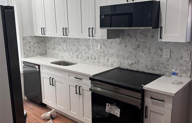 133 E 55 ST