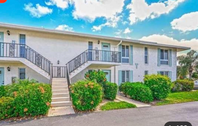 215 Palm Dr 215-2