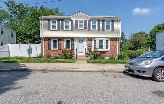 19 GREW HL RD