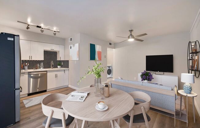 1 bed, 1 bath, 465 sqft, $1,045, Unit 40