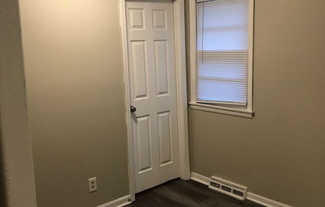 7923 Agnes Ave | 2 BR 1 BA | 1000 Sq ft