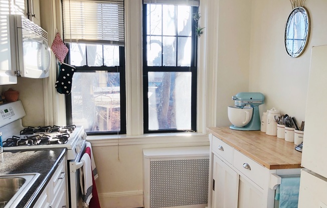 1999 Commonwealth Ave Apt 12A