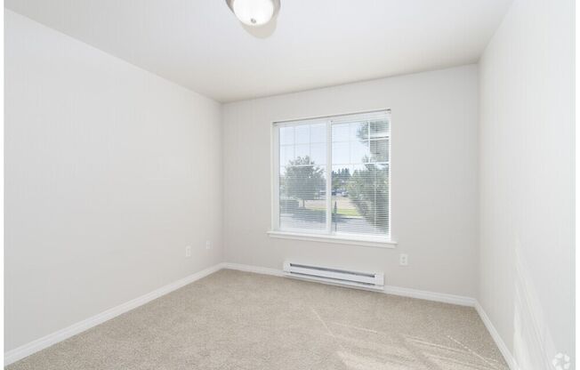 3 beds, 2 baths, 1,187 sqft, $1,725, Unit 9337