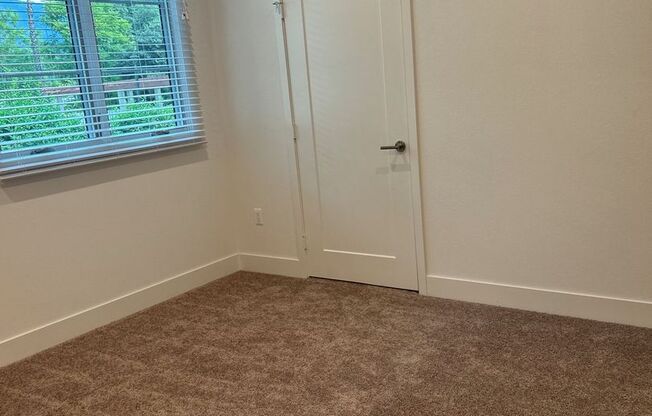 2 beds, 2.5 baths, 1,141 sqft, $3,700, Unit 121