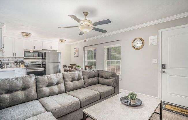 Fully Furnished 1 bed 1 bath + Office/Spare Bedroom/Den at 1075 W Ocean View Ave