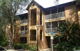 ALTAMONTE SPRINGS: 2 bed/2 bath - The Landings