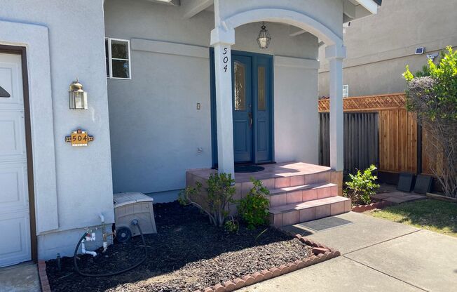 SUNNYVALE - Tastefully updated two story home on cul-de-sac, Cupertino Schools!