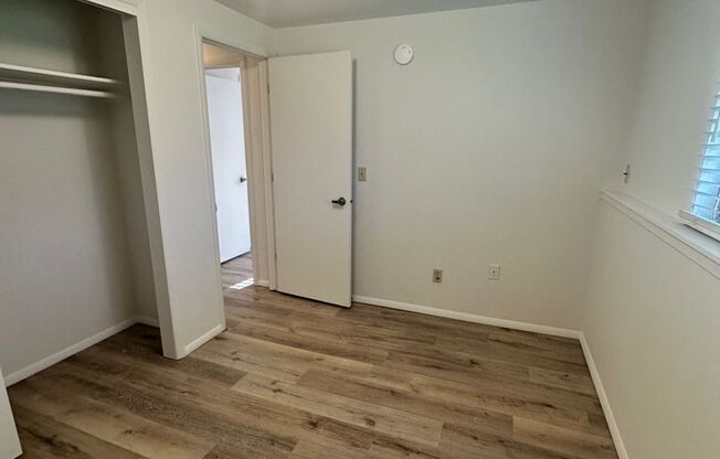 2 beds, 1 bath, $1,500, Unit 412C